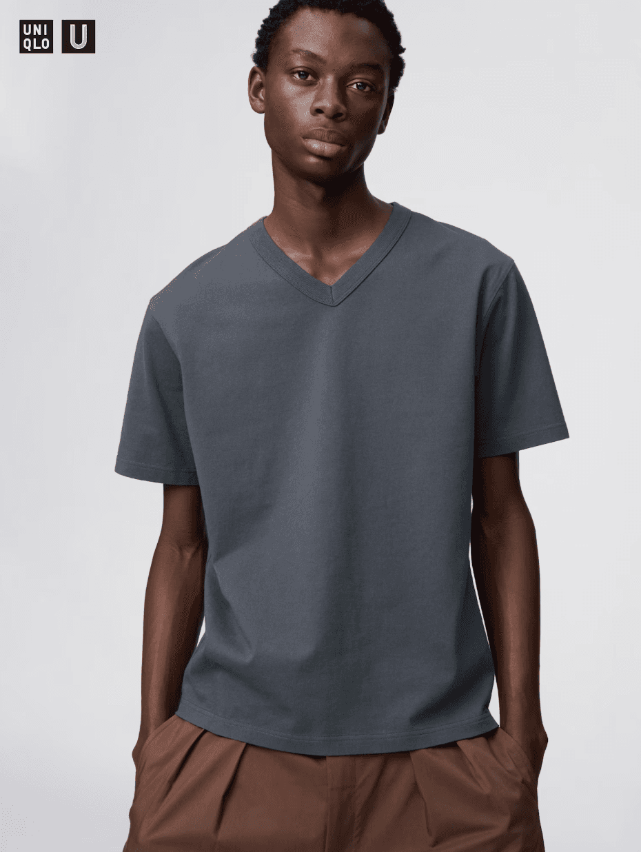 Футболка с V-образным вырезом Uniqlo U
